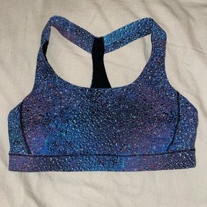 Lulu lemon sports bra